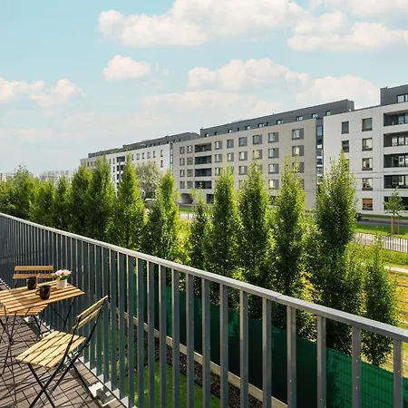 Apartman Przestronny Blisko Jeziora W Poznaniu 2 Miejsca Postojowe By Renters *