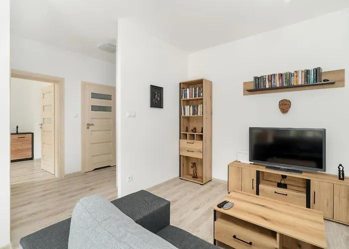 Lägenhet Przestronny Blisko Jeziora W Poznaniu 2 Miejsca Postojowe By Renters